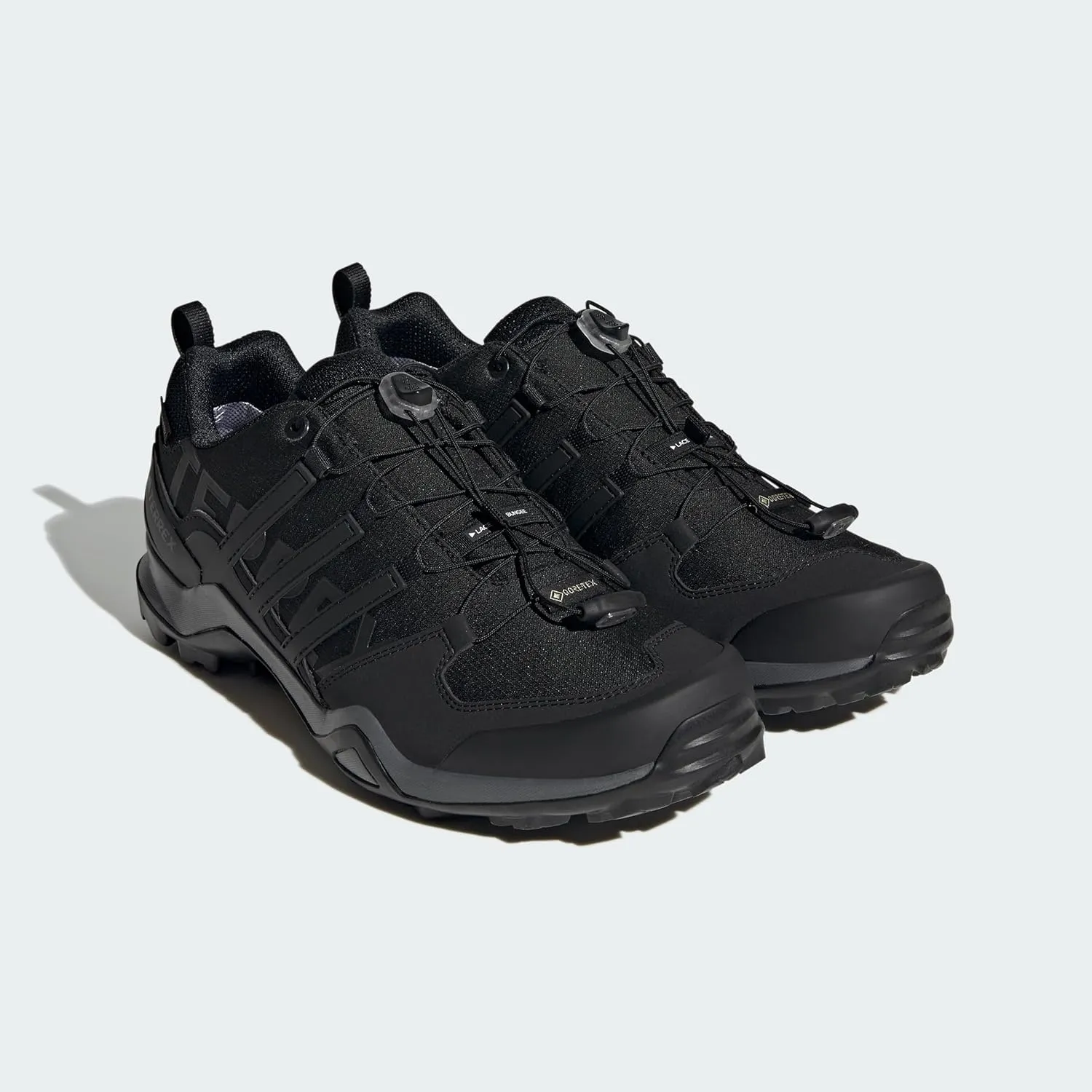 adidas Men's Terrex Swift R2