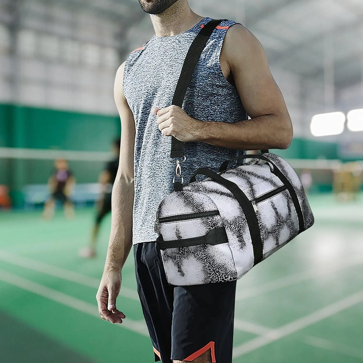 Black And White Dots Hearts Fitness Large Gym Bag for Unisex with Shoe Compartment & Wet Pocket