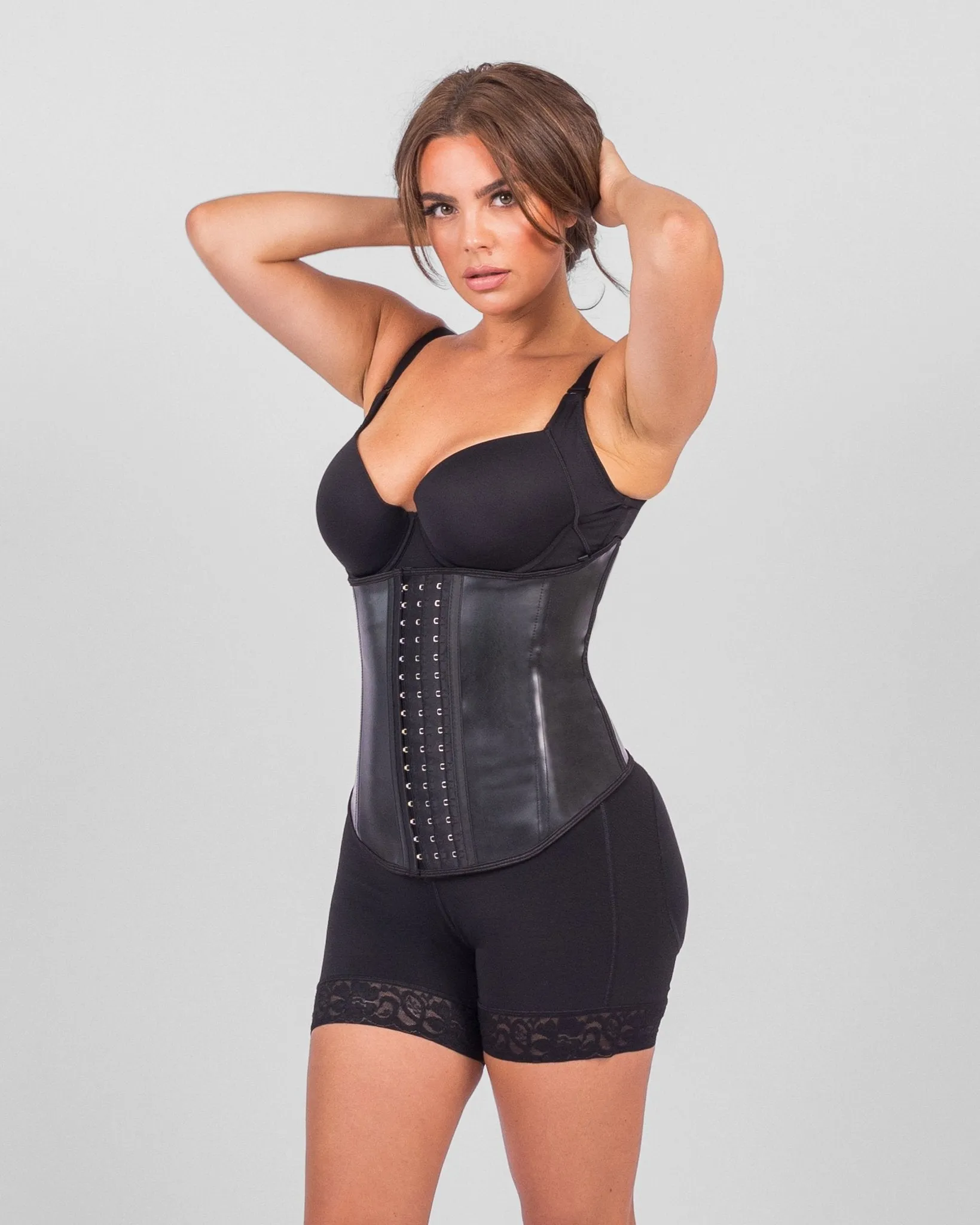 Candice - U-cut latex waist trainer