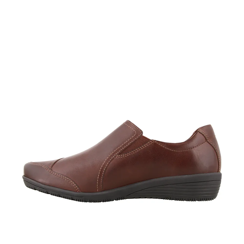 Character Side-Zip Loafer