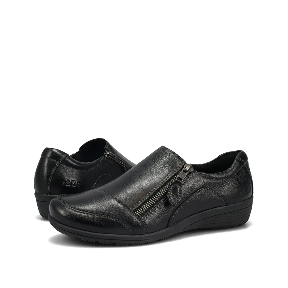 Character Side-Zip Loafer
