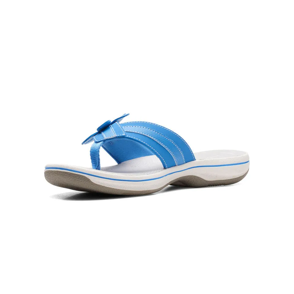 Clarks Women's Brinkley Flora H Blue