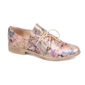 Django and Juliette Women's Kotty Shoe