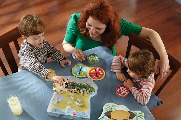 Educational Insights Shelby's Snack Shack Game