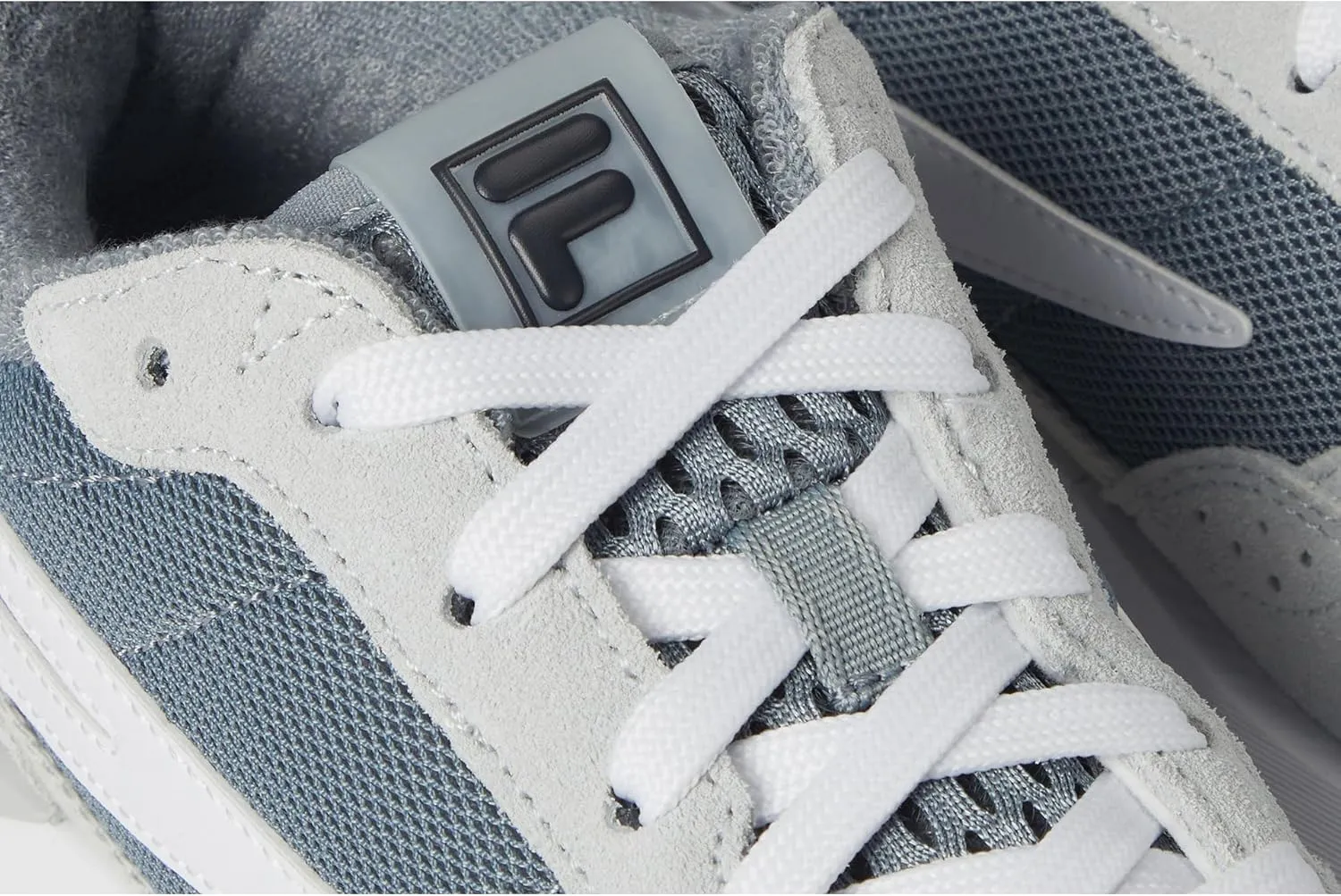 Fila Women's Racer Energized Sneaker