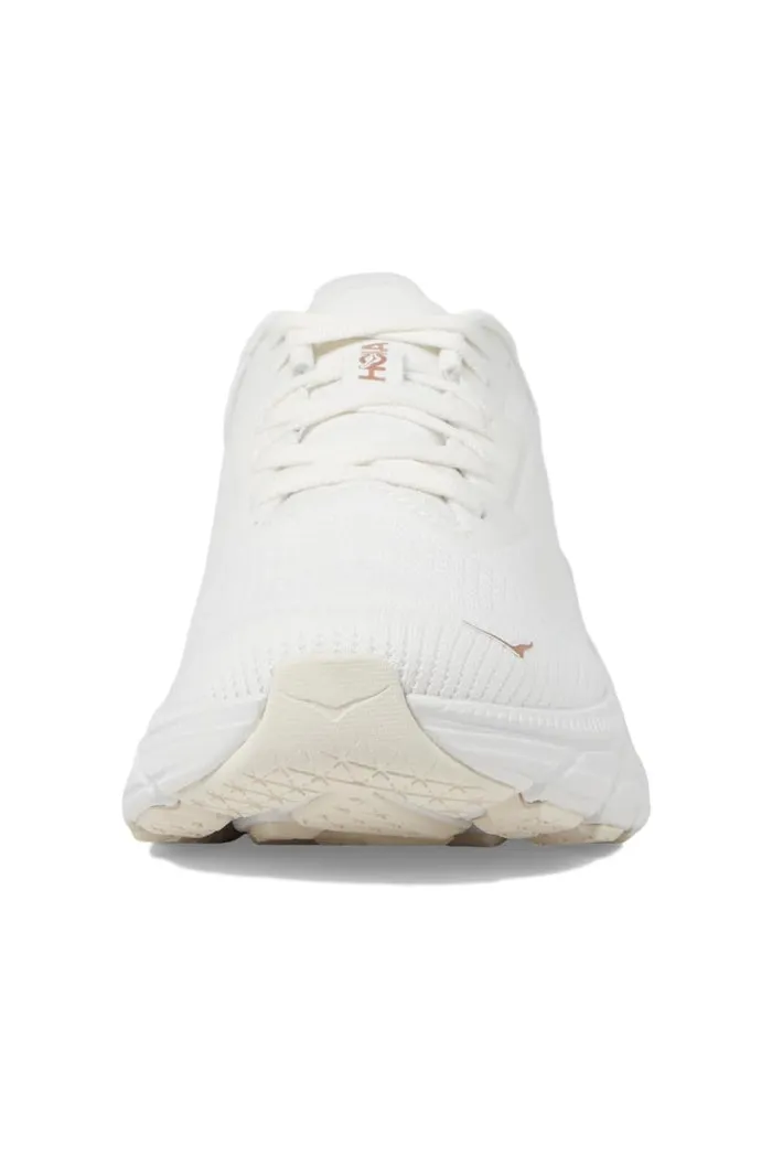 HOKA WOMENS ARAHI 7 IN MEDIUM AND WIDE WIDTHS