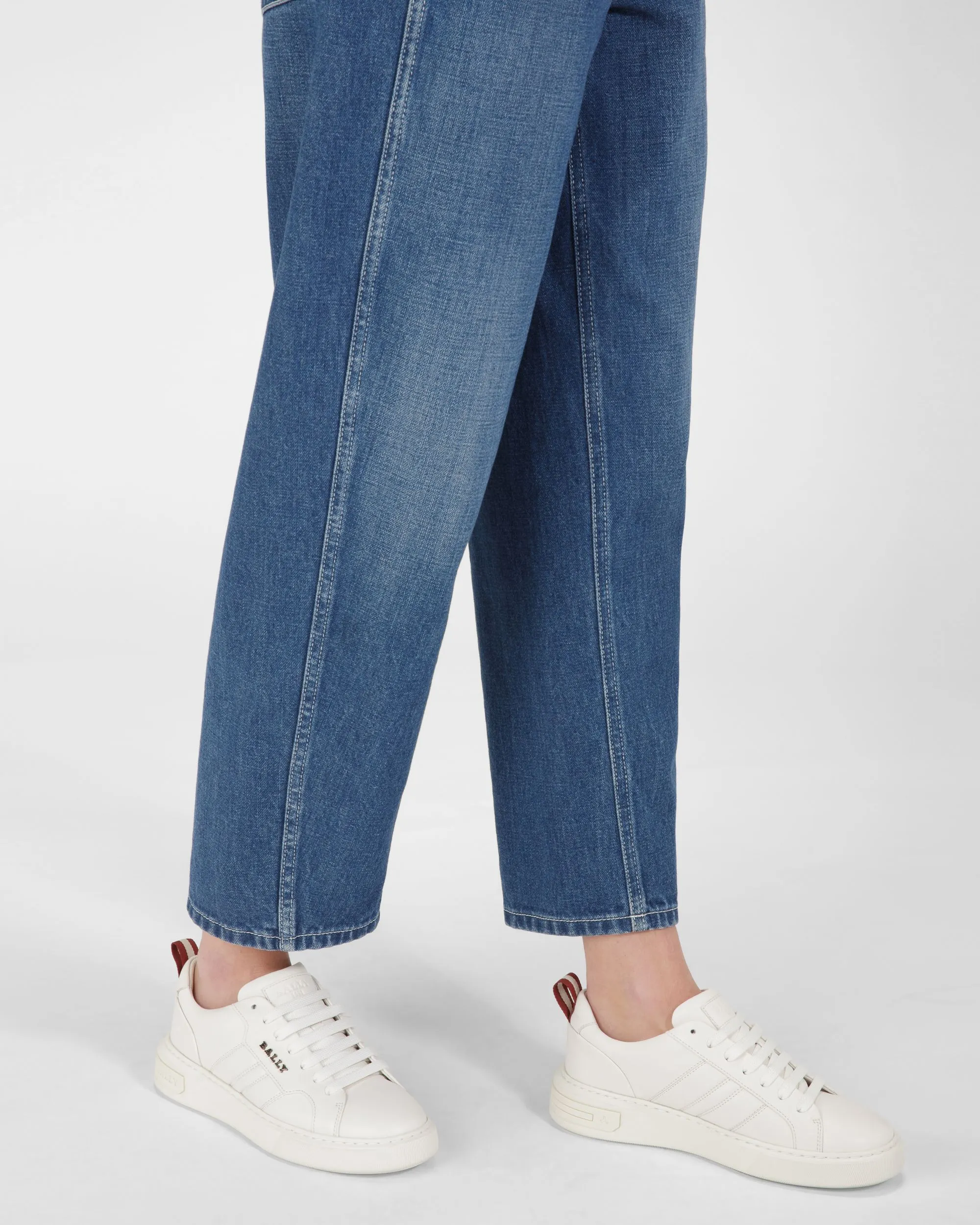 Maxim Leather Sneakers In White