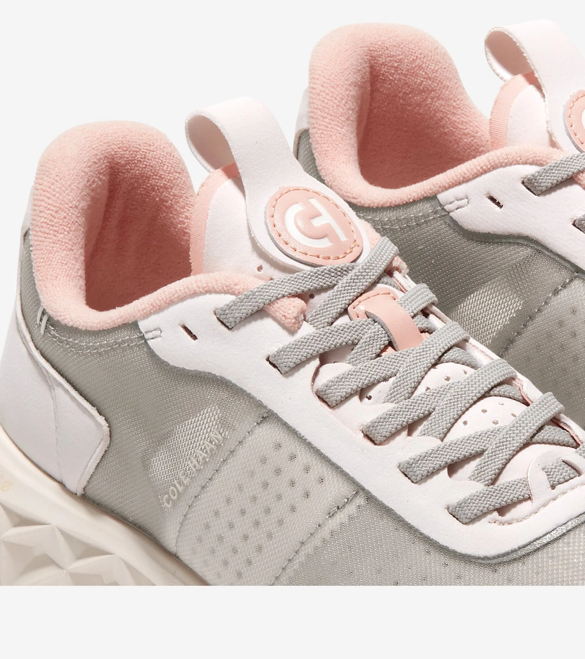 Men's ZERØGRAND Outpace 3 Running Shoe