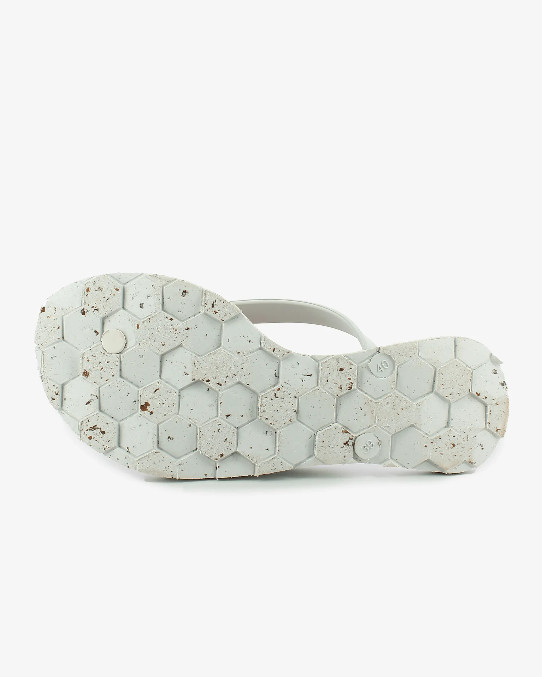 Nalu Recycled Rubber Flip Flops | White