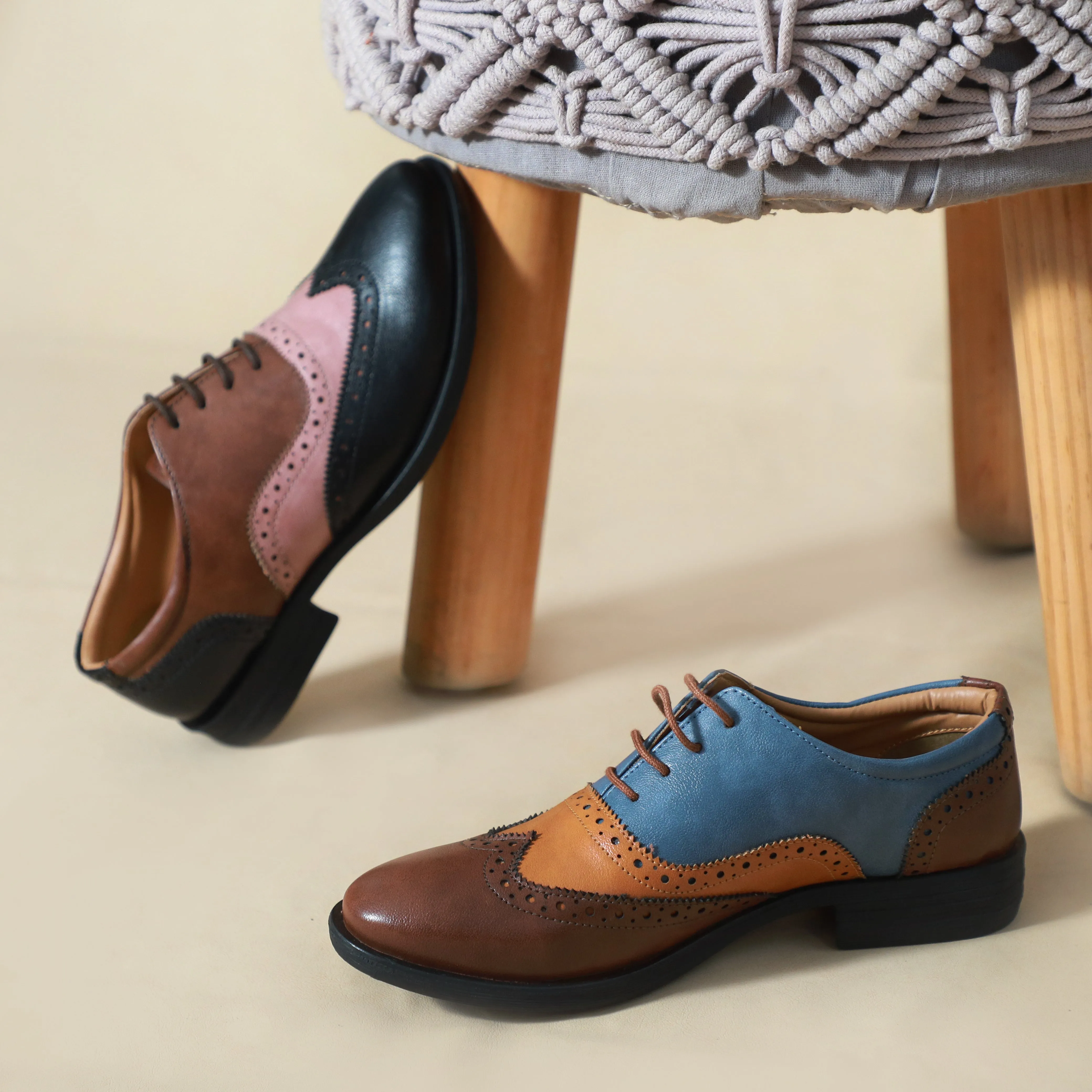 NICHE Women Chic All Day Oxford - All Day Comfort