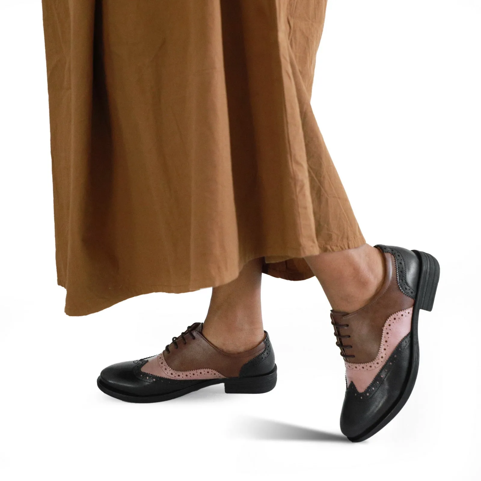 NICHE Women Chic All Day Oxford - All Day Comfort