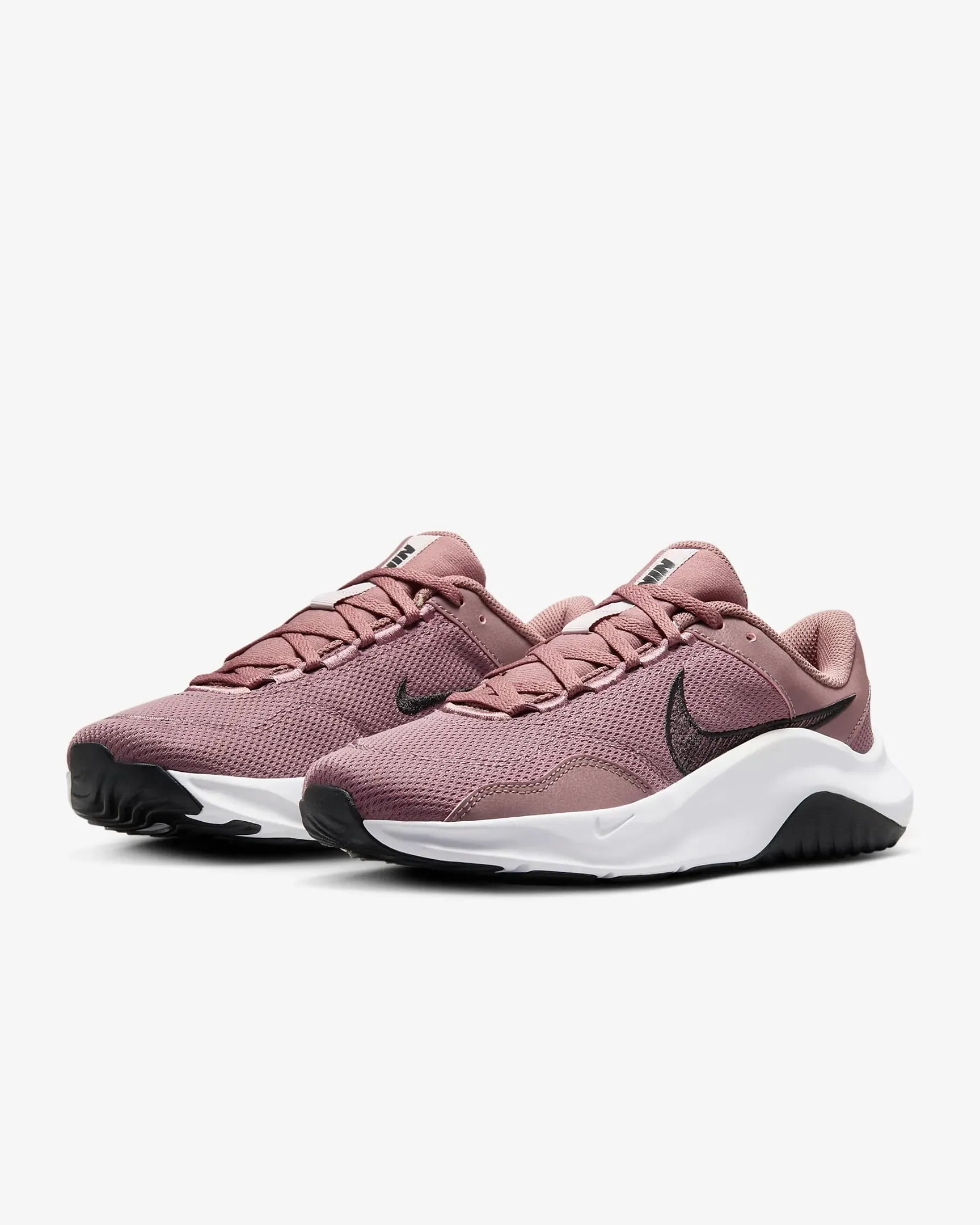 Nike Legend Essential 3 Next Nature DM1119-200
