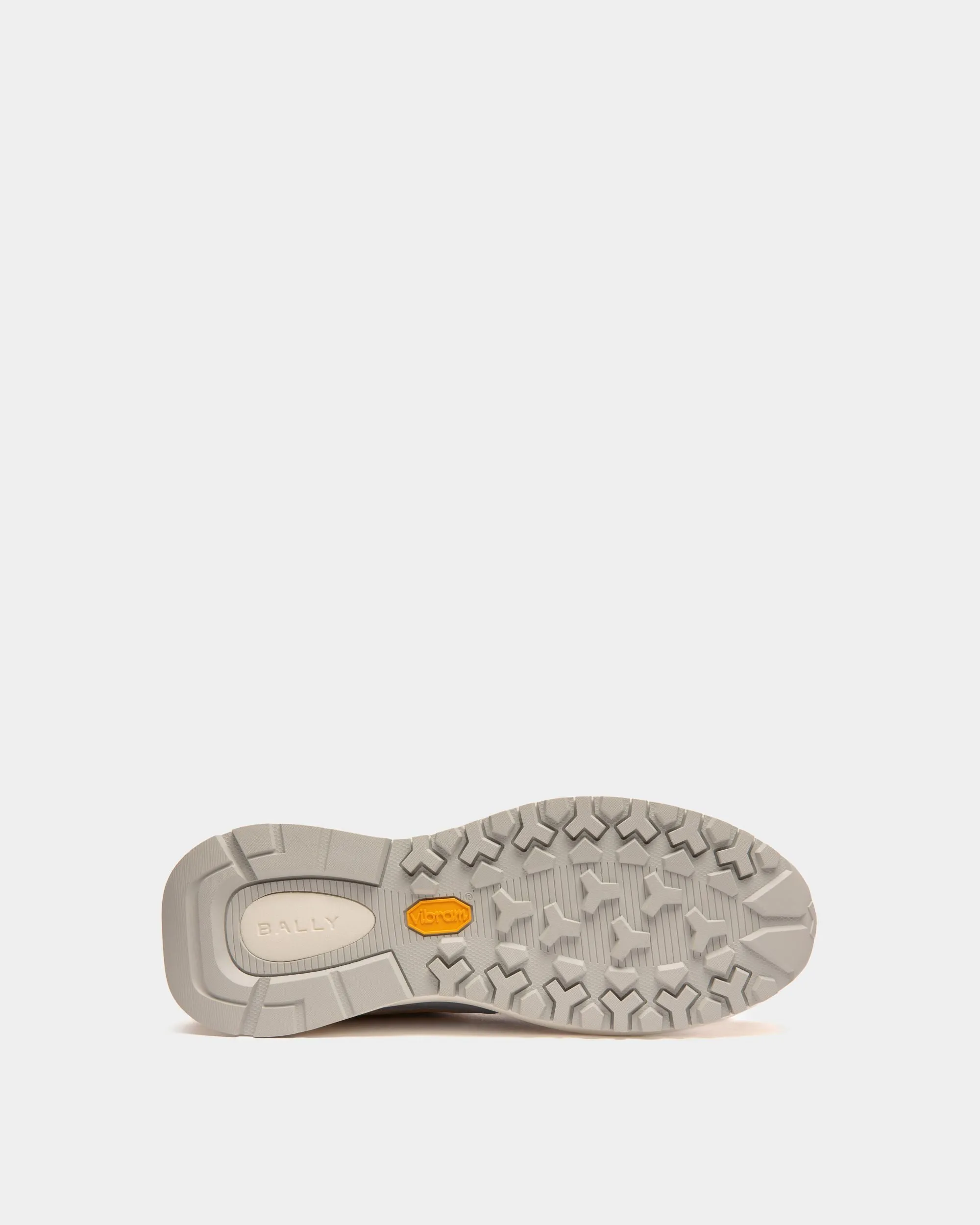 Outline Sneaker In White Leather And Mesh