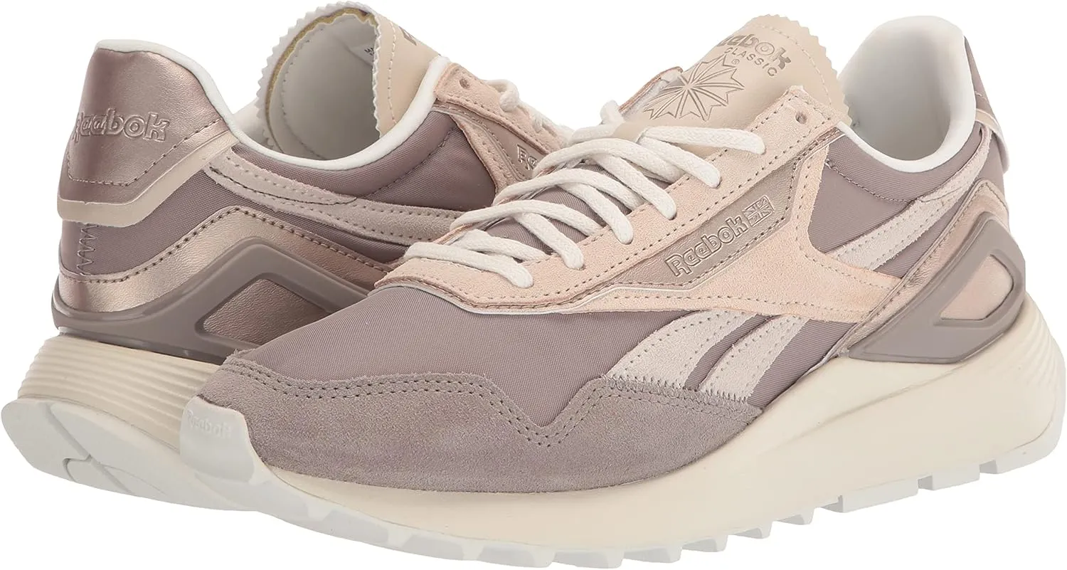 Reebok Women's Classic Leather Legacy Az Cross Trainer