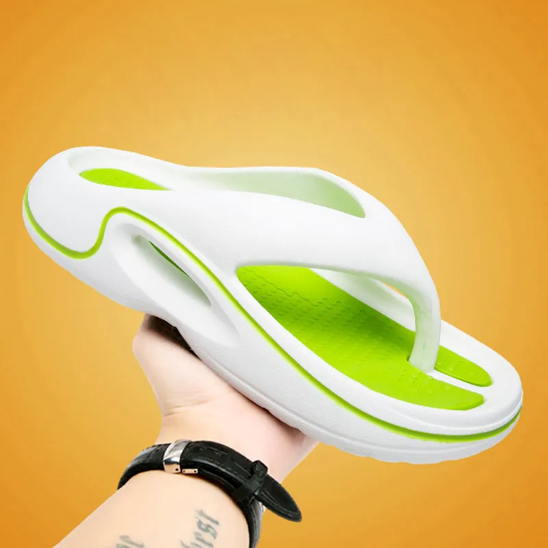 💯Save 37% directly on the Spring Special!🎉 Comfortable Summer Flip Flops with Thick Soles
