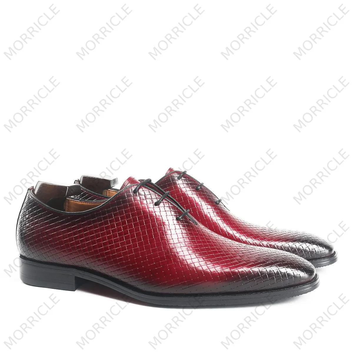 Sophisticated Woven Wholecut Oxford Shoes