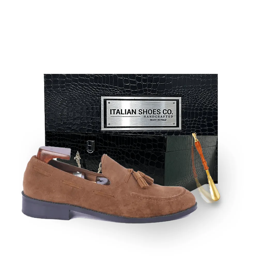 Tassel Loafer in Suede