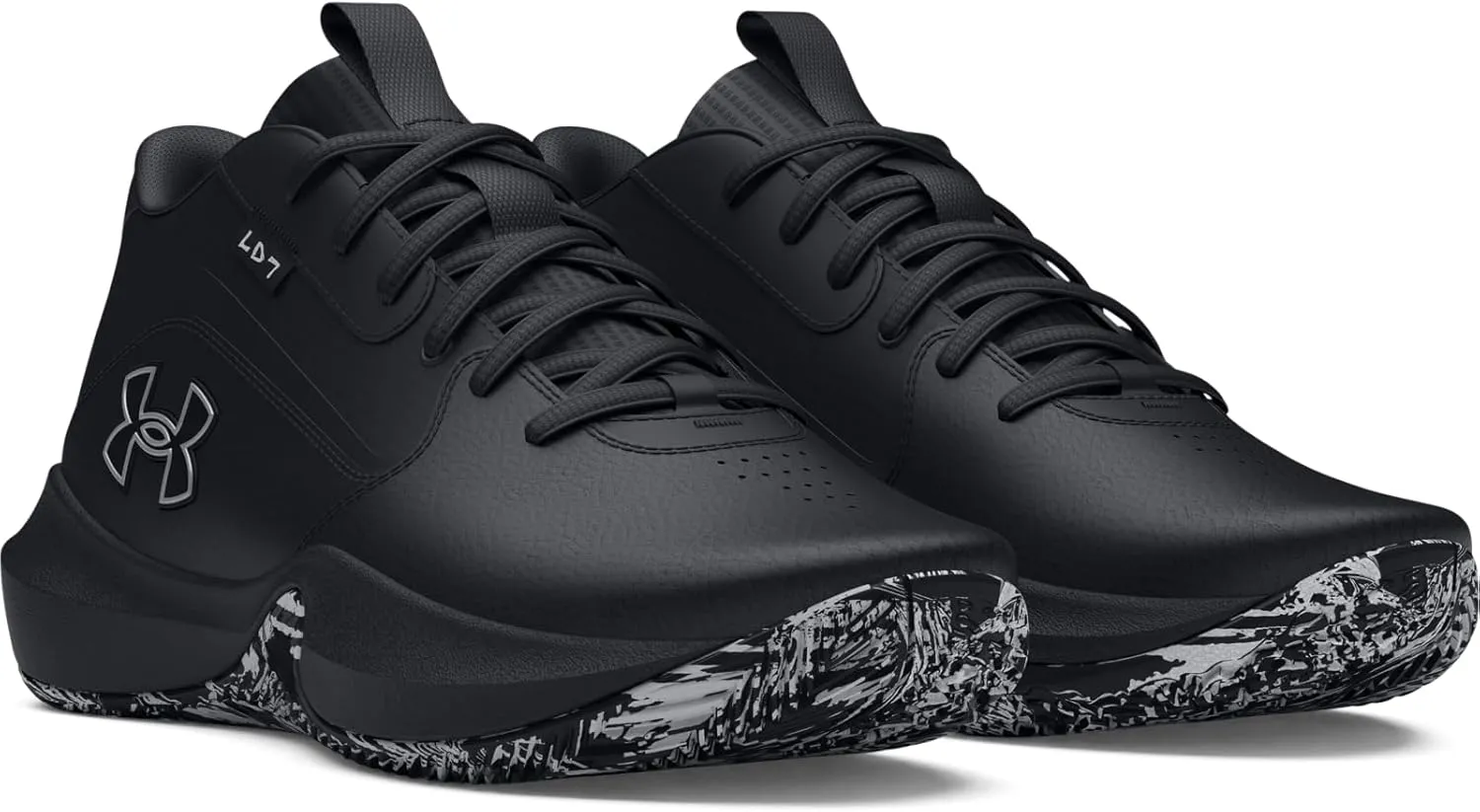 Under Armour Women's Lockdown 7 Sneaker