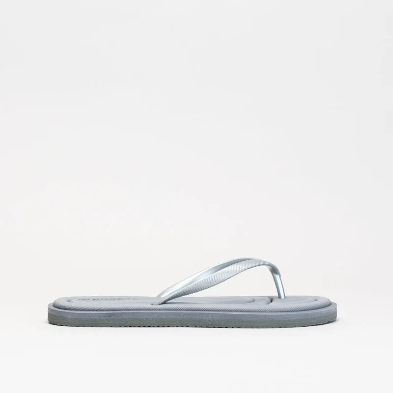 Unreal Women Padded Flip-Flop _ 150547