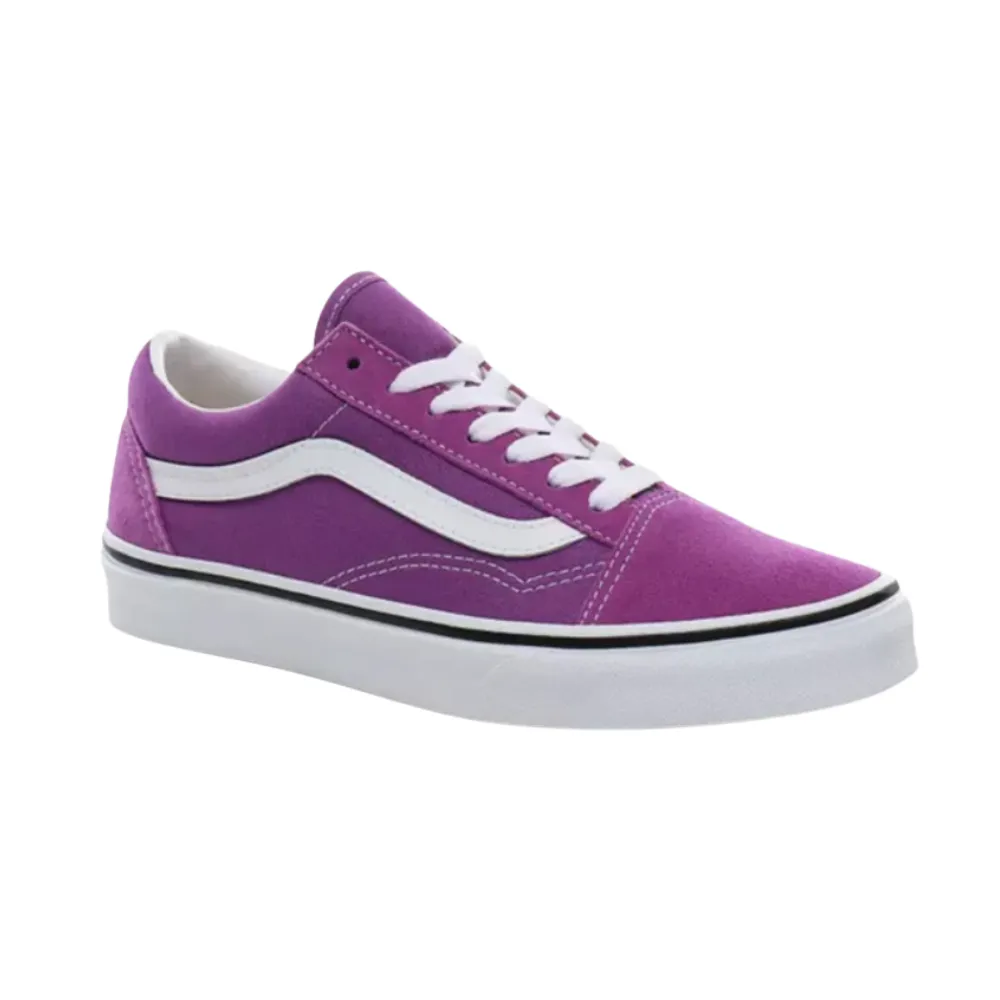 Vans Old Skool Unisex Canvas Skateboarding Sneaker, Dewberry/True White