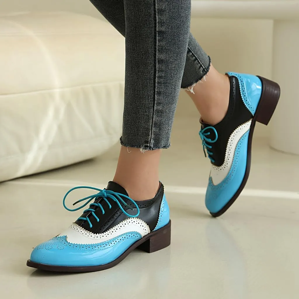 Women's Flat Saddle Oxford Shoes Two Toned Round Toe Wingtip Lace Up Perforated Low Heel School Oxfords Brogues